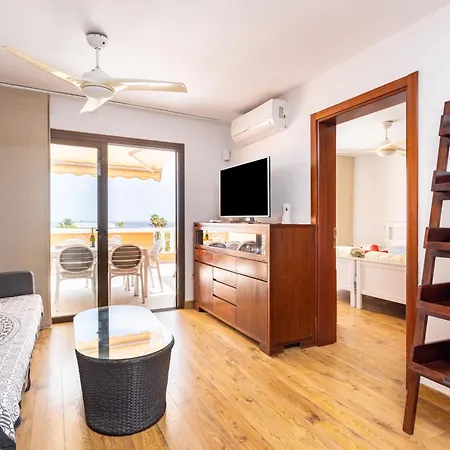 Apartment Attic Vistas Mit Wunderschoenem Meerblick Playa de las Americas (Tenerife)
